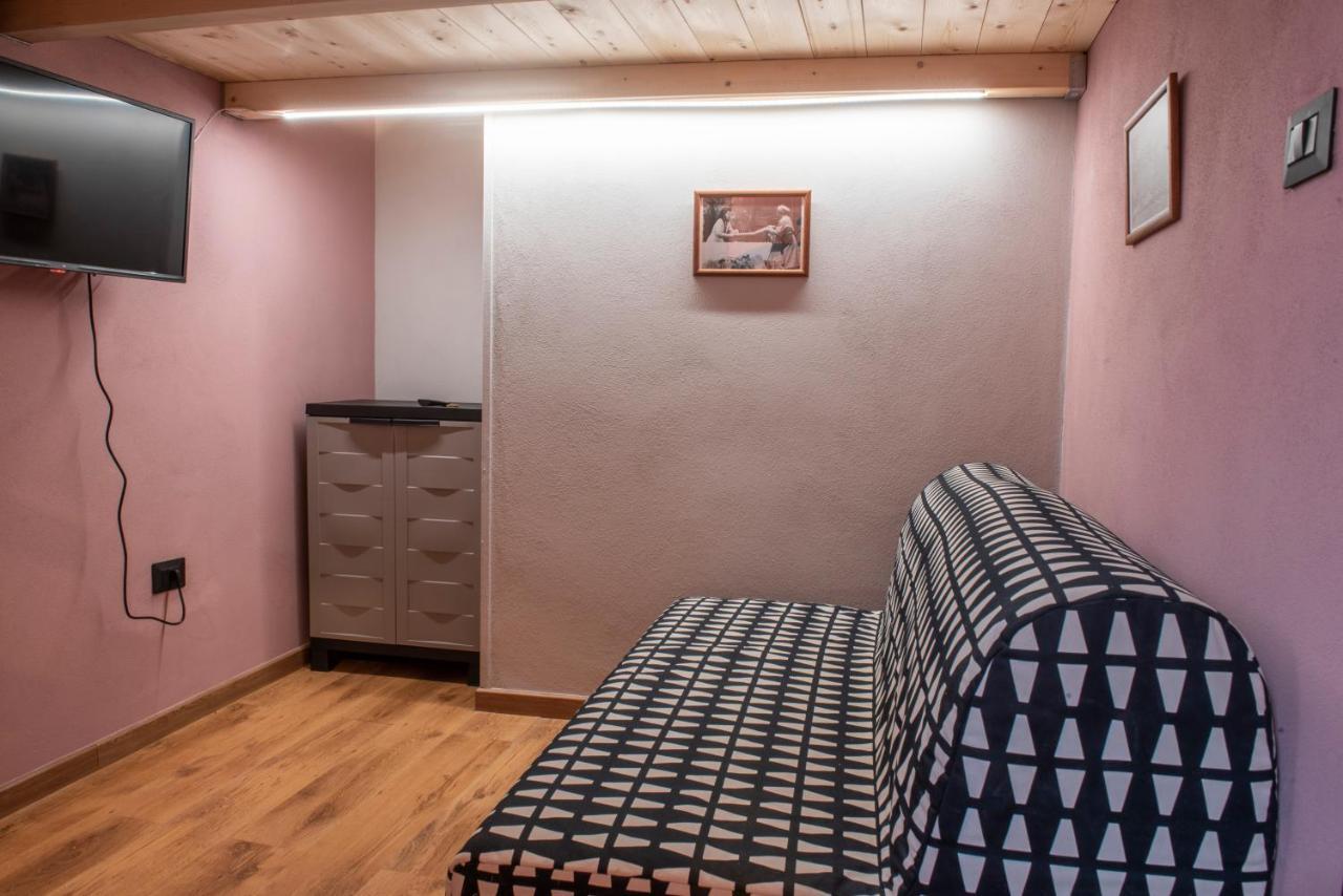 Le Muraglie Apartments Sassari Esterno foto